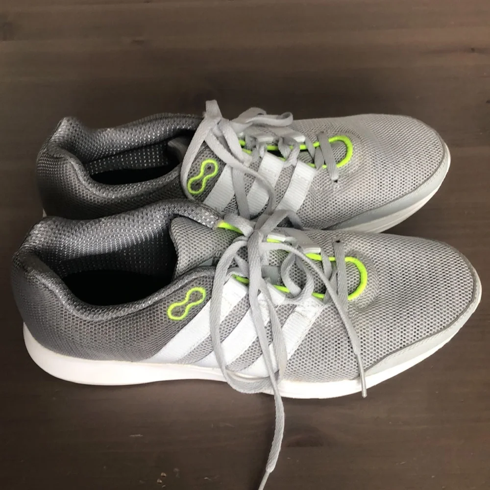 Adidas Lite Runner Size 7